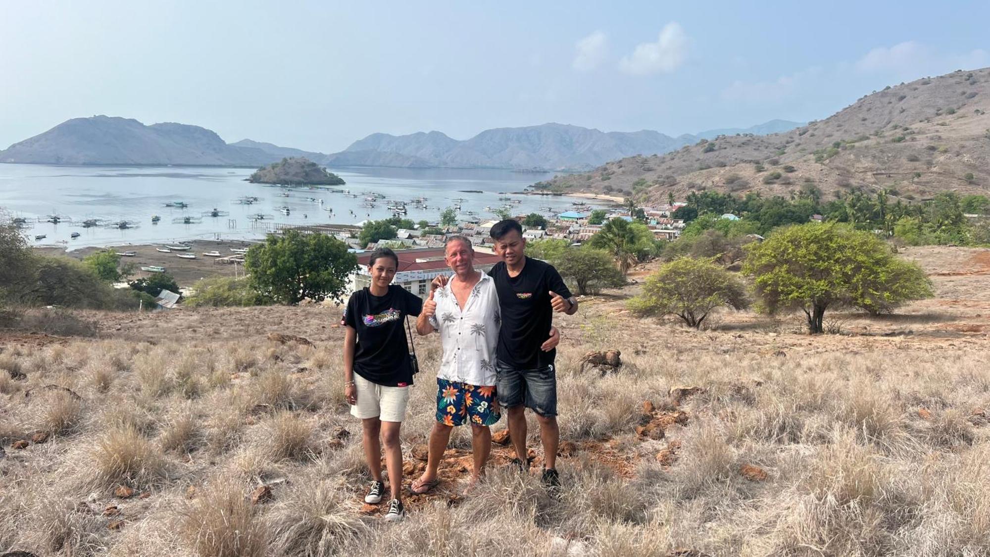 Jhuna Komodo Homestay Exterior photo